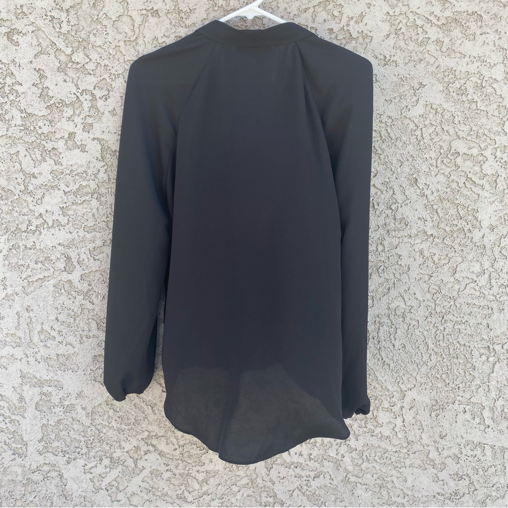 INC INTERNATIONAL CONCEPTS Black V Neck Blouse - Picture 4 of 11